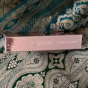 Girlactik Metallic Eye Sparkle in Glam